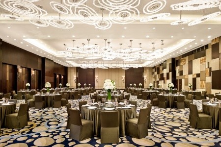 Spojené arabské emiráty Abu Dhabi Grand Hyatt Abu Dhabi Emirates Pearl 5 dňový pobyt Polpenzia Letecky Letisko: Praha October 2026 (12/10/26-16/10/26)