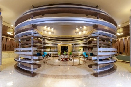 Titanic Royal Resort - 5