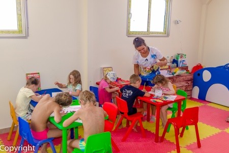 Titanic Royal Resort - 42