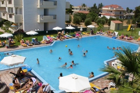 Summerland Hotel & Bungalows - 32