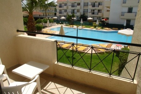 Summerland Hotel & Bungalows - 35