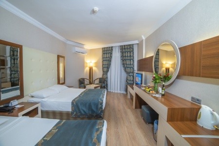 Doganay Beach Club - 17