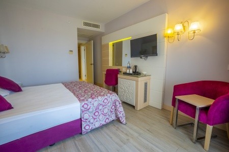 Sunmelia Beach Resort - 28