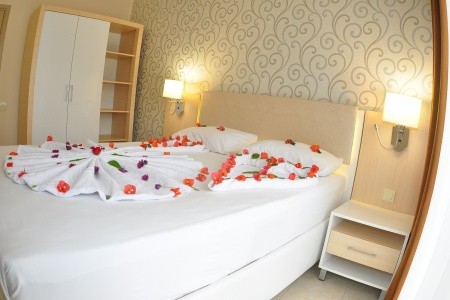 Club Mermaid Village - 12