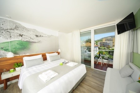 Atrium Ambiance - 31