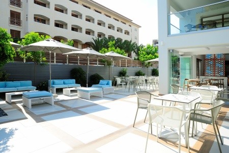 Atrium Ambiance - 56