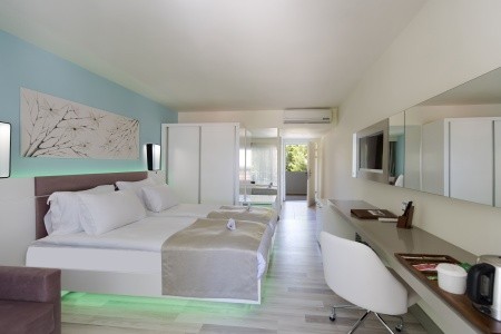 Flora Garden Ephesus - 13