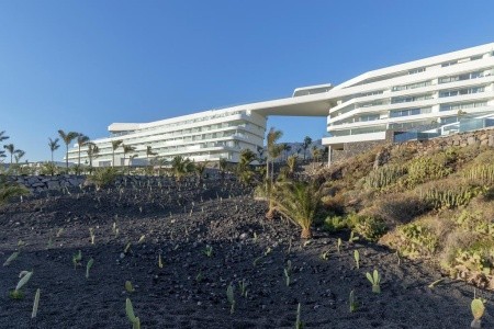 Kanárské ostrovy, Tenerife, Royal Hideaway Corales Beach, za <span>106.655</span> Kč
