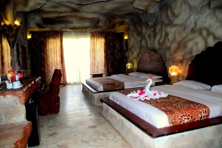 Caves Beach Resort Hurghada - 17