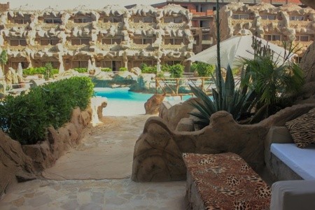 Caves Beach Resort Hurghada - 24