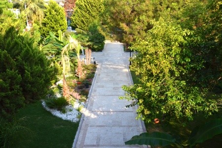 Flora Garden Ephesus - 4