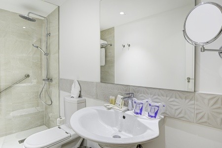 Arena Castillo Apartments - 9