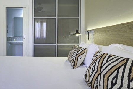 Arena Castillo Apartments - 13