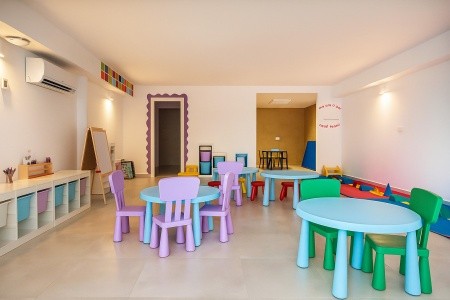 Arena Castillo Apartments - 39