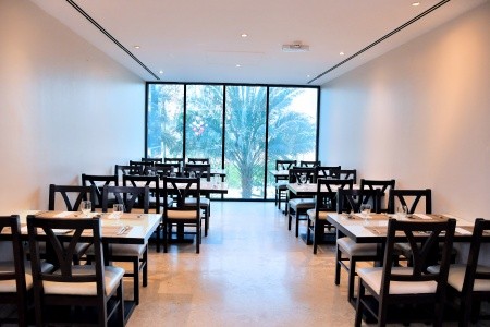 Ramada Hotel & Suites By Wyndham Ajman (Ex Landmark Suites) - 19