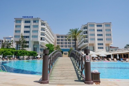 Terrace Beach Resort - 4