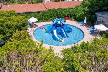 Terrace Beach Resort - 23