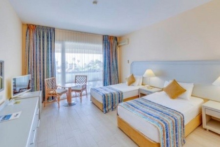 The Grand Blue Sky International - 17