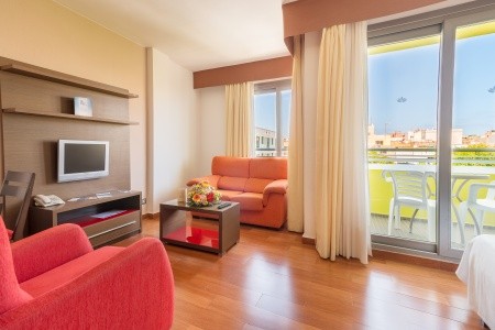 Livvo Corralejo Beach - 9