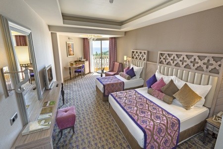 Royal Alhambra Palace - 11