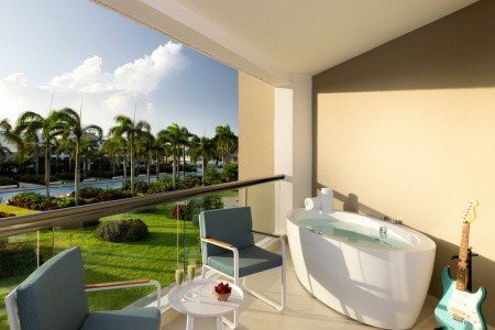 Hard Rock Hotel & Casino - 12