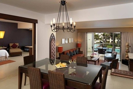 Hard Rock Hotel & Casino - 57