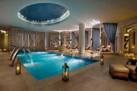 Hard Rock Hotel & Casino - 76