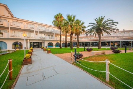 Blau Punta Reina Resort - 13