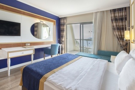 Utopia Beach Club - 25