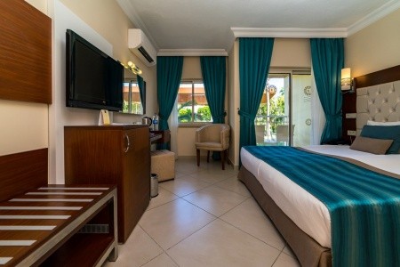 Kamelya Aishen K Club - 24