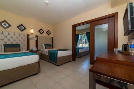 Kamelya Aishen K Club - 33