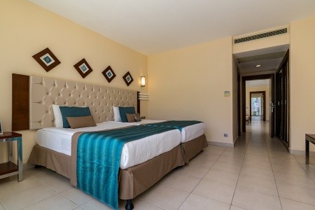 Kamelya Aishen K Club - 38