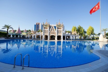 Kamelya Aishen K Club - 63