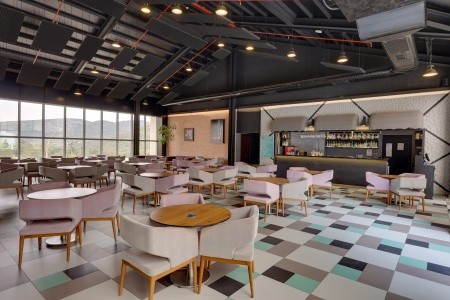 Ramada Hotel & Suites By Wyndham - 70