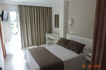 Hostal Residencia Sutimar - 15