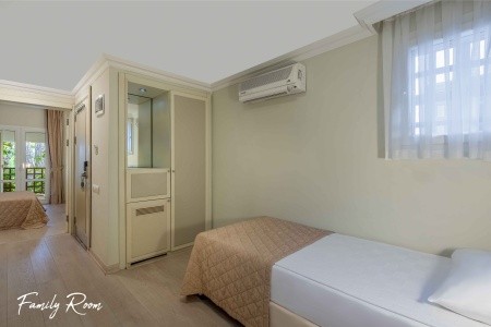 Emelda Sun Club - 30