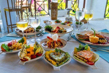 Emelda Sun Club - 50