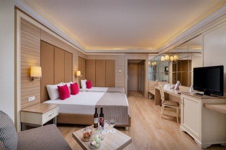 Delphin Deluxe Resort - 9