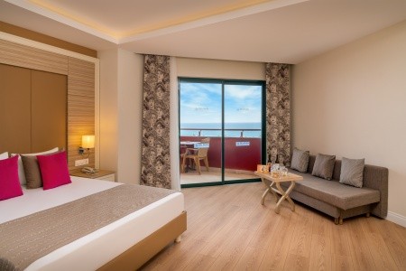 Delphin Deluxe Resort - 13