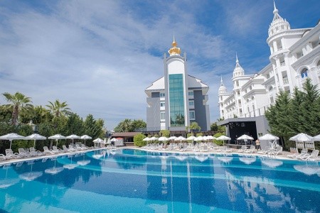 Well Palace Side (Ex. Side Crown Charm Palace) - 45