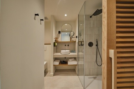 Inmood Aucanada (Ex. Hsm President) - 17