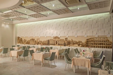 Royal Holiday Palace - 36