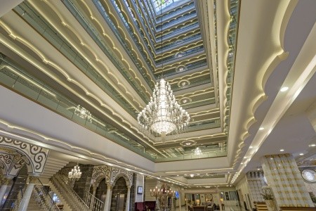 Royal Holiday Palace - 37