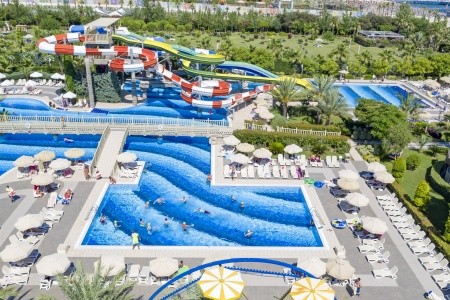 Royal Holiday Palace - 42