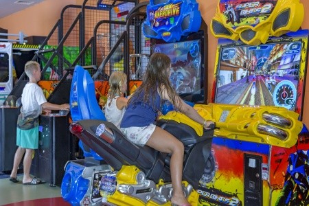 Royal Holiday Palace - 51