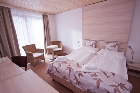 Horský Hotel Lorkova Vila - 2