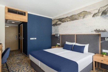 Portobello Wellness & Yacht - 10