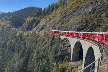 Nejkrásnější kouty Švýcarska panoramatickými drahami - 20