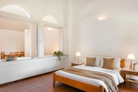 Century Resort - 102