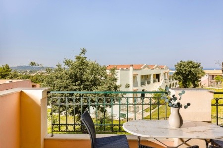 Century Resort - 116